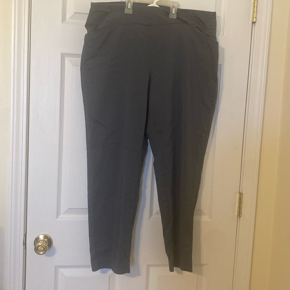Stretchy pants